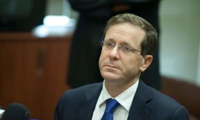 הרצוג על נפתלי בנט: "נפתלי אבו עלי"