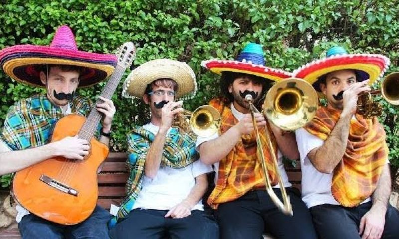 אנדרדוס: שיר מזמור לשו"ת הסמס