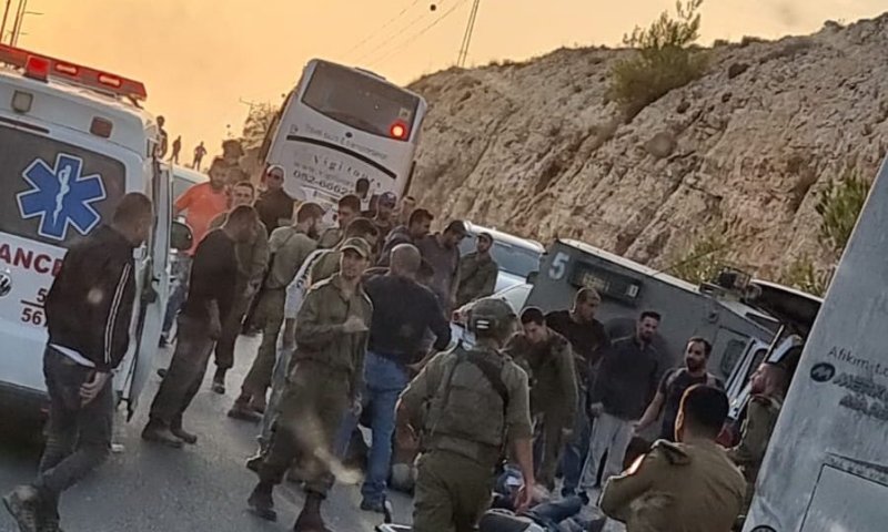 הרוג ו-7 פצועים בתאונה קשה בין שבי שומרון לעינב