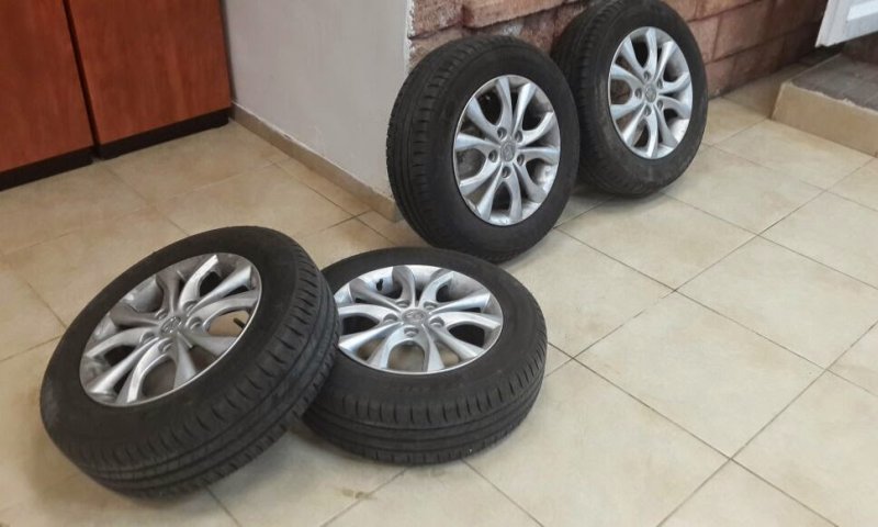 חשד: גנב צמיגים מרכב כי לא הצליח לעבור טסט