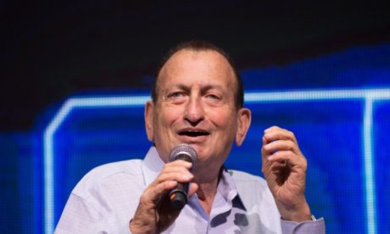 קאמבק פוליטי? השרה לשעבר נפגשה עם רון חולדאי