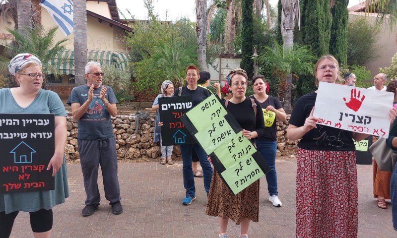 בעקבות לחץ ציבורי: בוטלה חופשת עזרא שיינברג