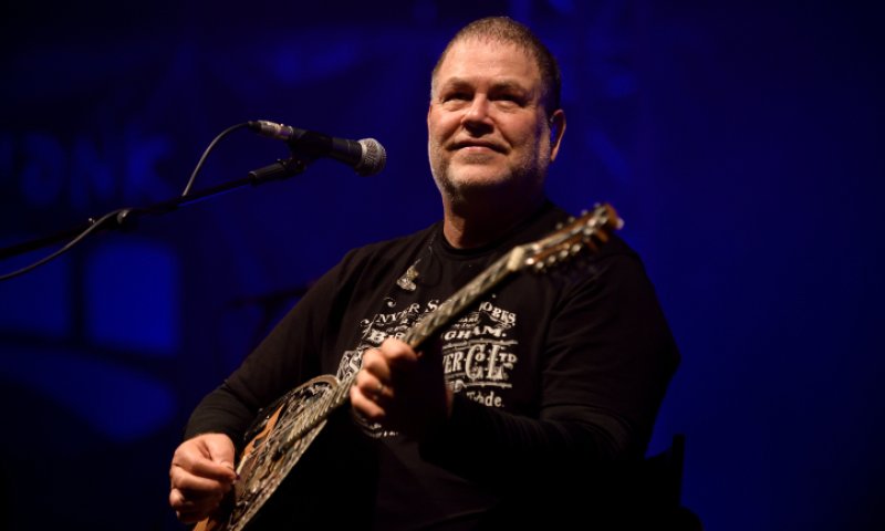 יאסו: יהודה פוליקר ידליק משואה ביום העצמאות