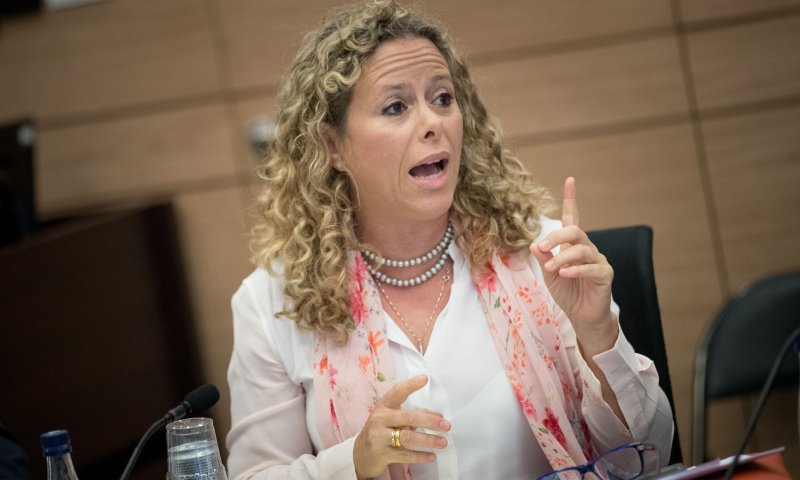 העובדה שככה אתם מגיעים ליום כיפור מטלטלת אותי