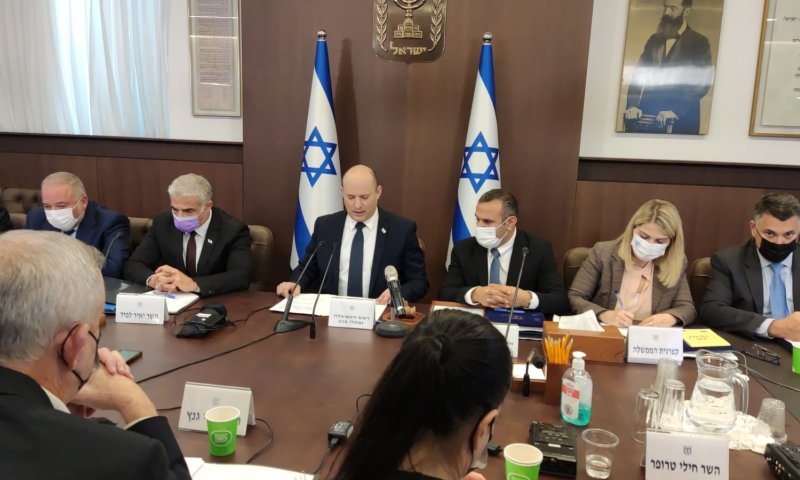 בנט לחברי הקואליציה: "אל תרעידו את הספינה"