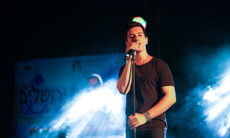 סקעת זועם: "אל תתגייסו לצבא ואל תשלמו מיסים"