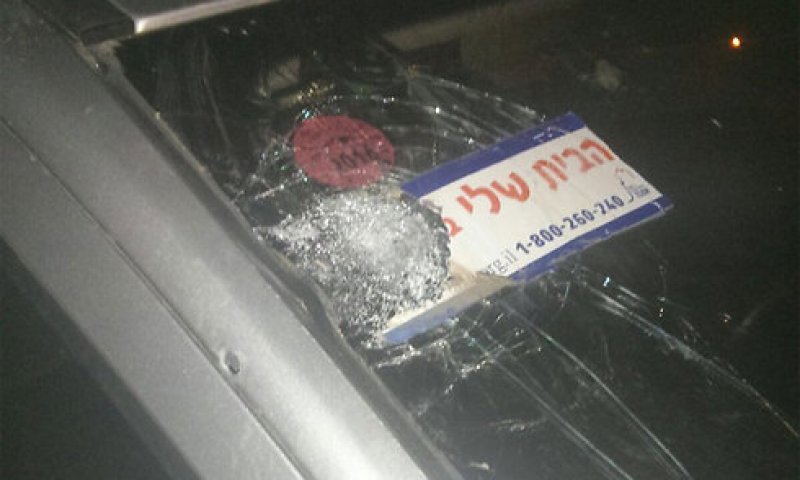 עשרה קליעים נורו לעבר נהג יהודי; אין נפגעים