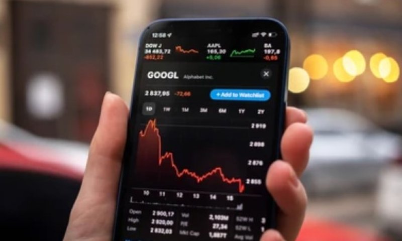 אחרי רכישת חברת וויז הישראלית: מניית גוגל בצניחה חופשית