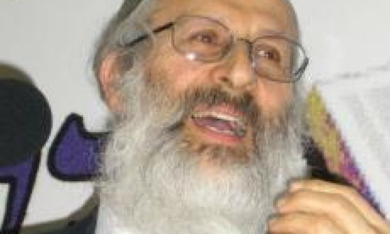 הרב שלמה אבינר: "לא לפנות לרבנים שלוקחים כסף"