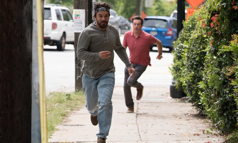 ביקורת סרטים: תופסת&bull; לתפוס את הילדות לתמיד