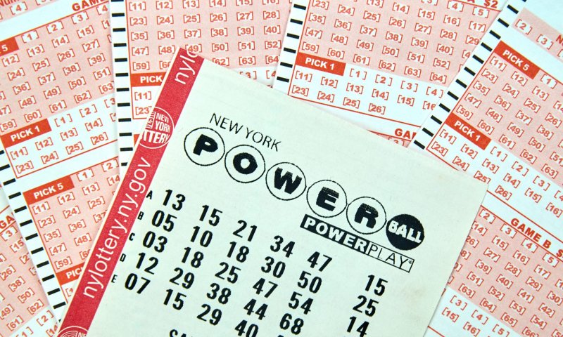 שיא חדש: האם מישהו יזכה ב-1.6 מיליארד דולר בלוטו?