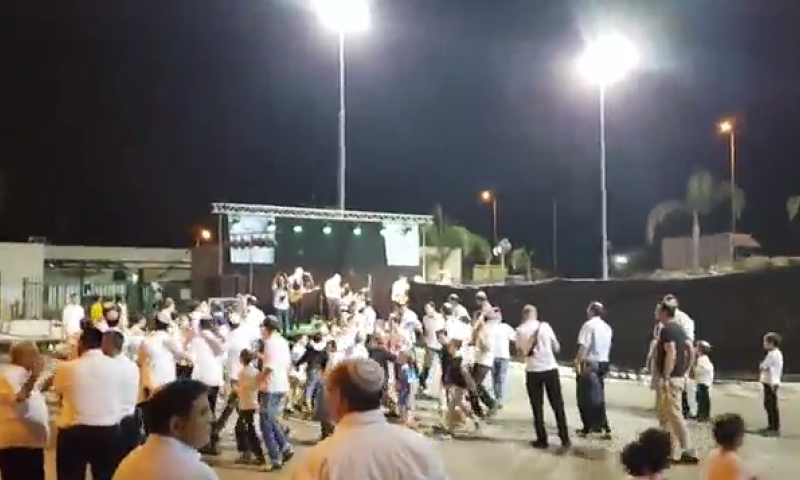 צפו: ההקפות השניות לזכרו של ראובן שמרלינג הי"ד