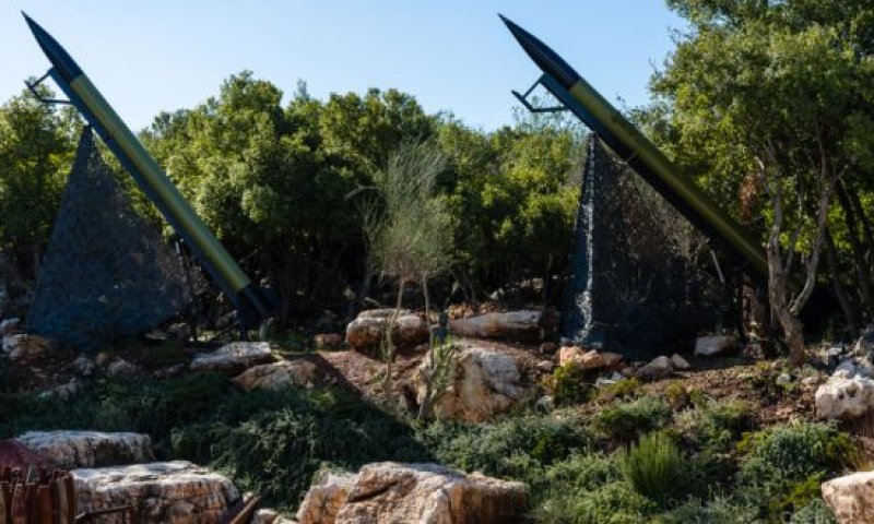 דיווח: זה מספר הטילים והלוחמים שיש לחיזבאללה