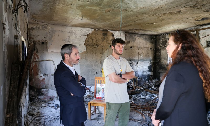 הסיור המטלטל של חברי הכנסת בניר עוז