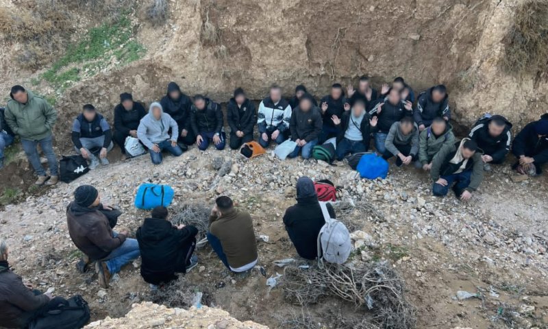 המחדל הביטחוני נמשך: עשרות שב"חים נמצאו בדרום ובמרכז