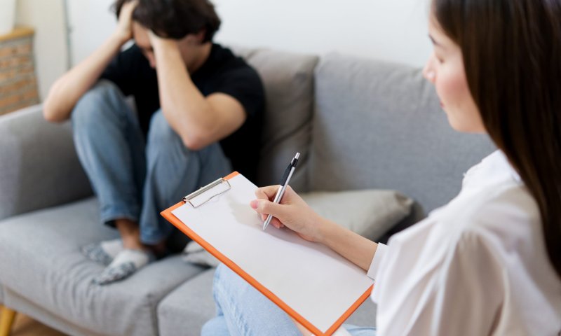 אמהרית, ערבית ורוסית &ndash; לשימושכם סיוע נפשי במגוון שפות | צפו