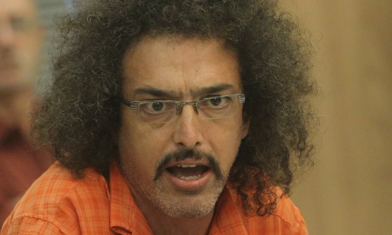 תביעת המיליון: בנט מחק את התביעה נגד דרור פויר