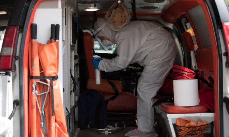 חולת קורונה נוספת נפטרה בישראל; מניין החולים: 6857