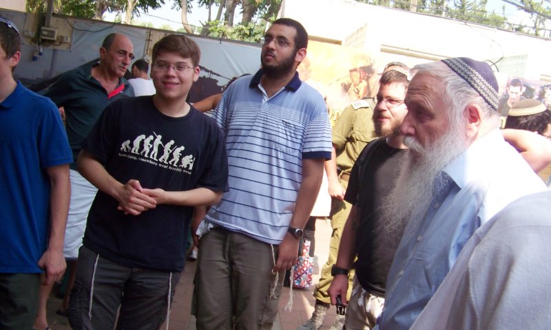 צפו: חיילי ההסדר מתגייסים להנדסה הקרבית