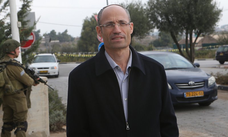 מכה לדוידי פרל: מועצת גוש עציון תפנה ליועמ"ש