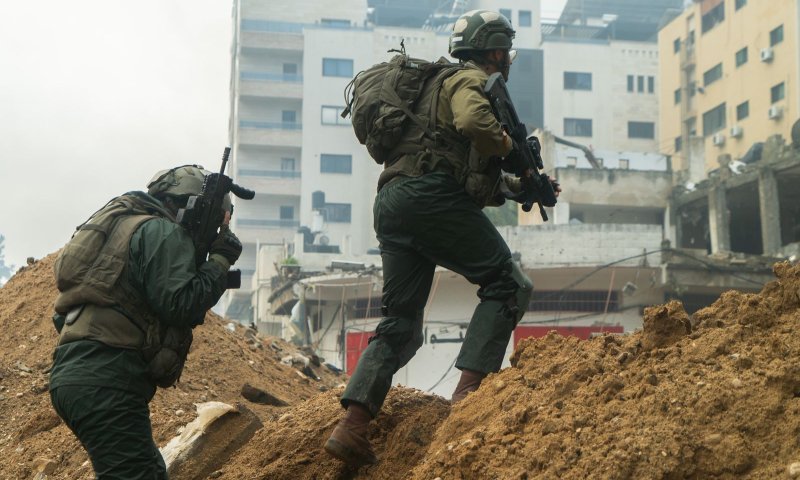 הלוחם שסיכל היום פיגוע, סיכל בעבר מחבל חמוש גרזן