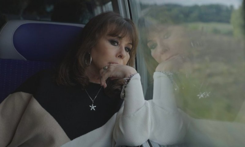 ירדנה ארזי בשיר חדש | מתוך סרטה ליום השואה