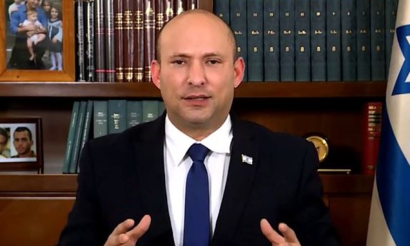 בנט לבני הנוער: "צאו להתחסן, נותרו 11 יום"