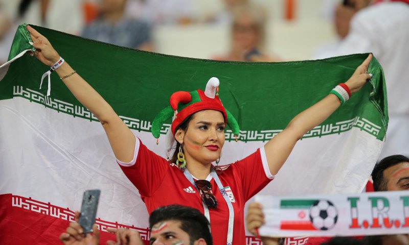 לא ייאמן: חגיגות באיראן על ההפסד לארה"ב | צפו