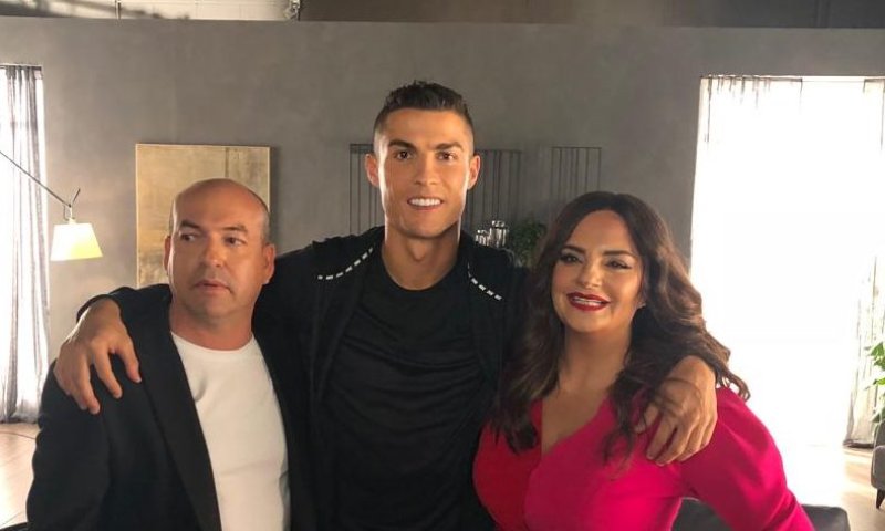 מה אופירה וברקוביץ' עשו עם רונלאדו?