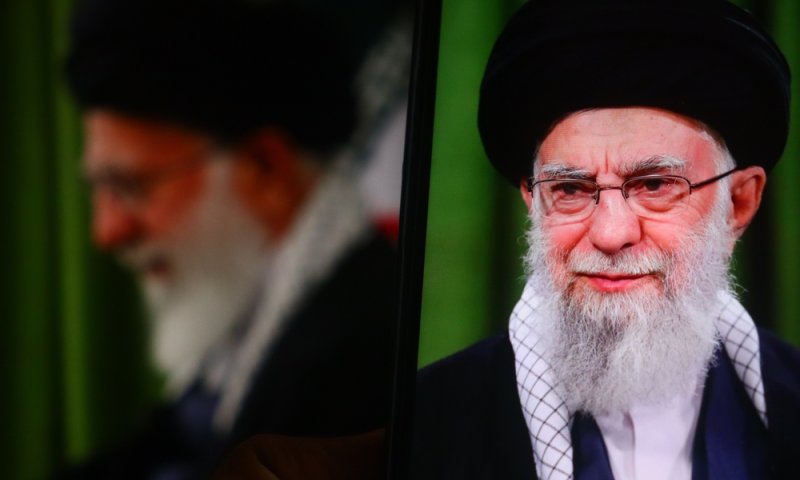 דיווח: חמינאי "במצב קשה" בעקבות חיסולי הבכירים