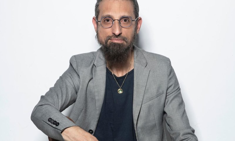 לראשונה: דניאל זמיר בשיתוף פעולה יוצא דופן באלבום החדש