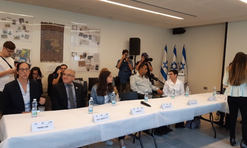 בהתרגשות וגאווה: מדליקי המשואות מדברים על הכבוד