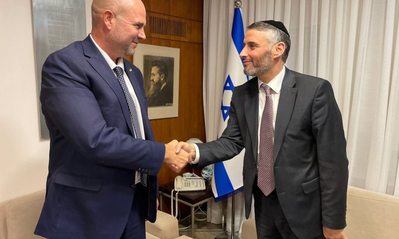 רשמי: שר מש"ס התפטר במסגרת החוק הנורווגי