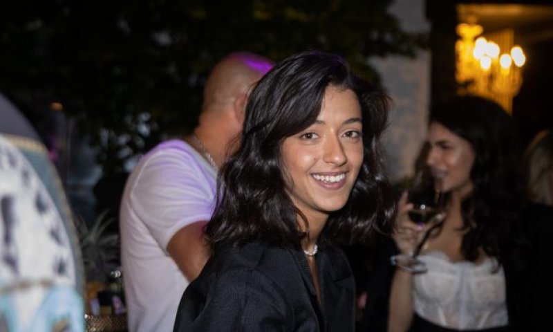 נופר סלמאן מחדשת את הלהיט של זוהר ארגוב