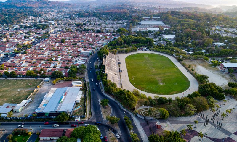 אסון באל סלבדור: לפחות 12 נמחצו למוות באצטדיון