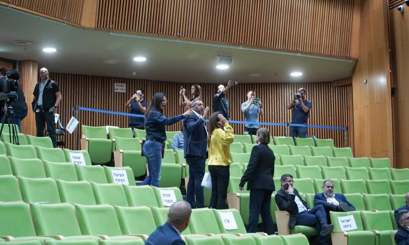 בן גביר עלה לנאום: חברי האופוזיציה נטשו את האולם