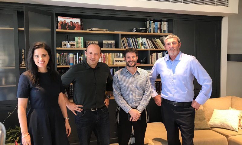 דיווח: תיק הבריאות נשקל לבנט, ימינה: אין שום הצעה חדשה