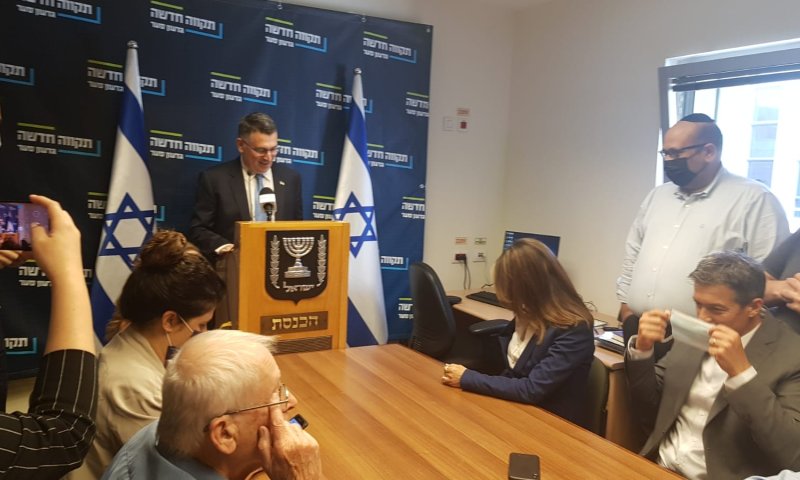 סער: "גם עכשיו אין וודאות שממשלת השינוי תוקם"