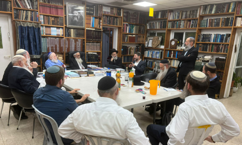 הקרב על התיקים: גיבוי רבני רחב לדרישות של סמוטריץ'