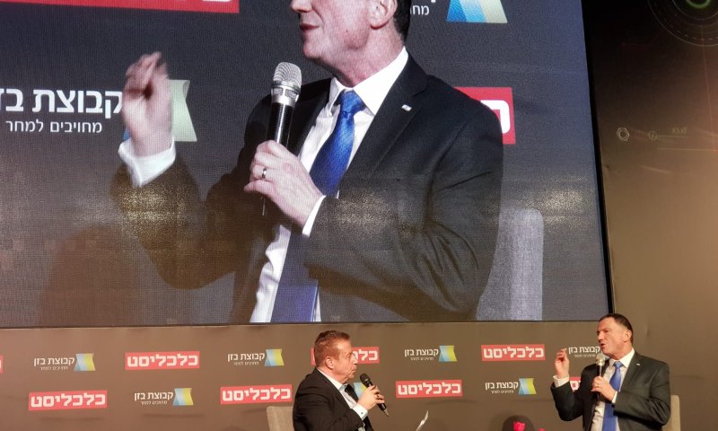 "כל ח"כ הופך חשוד על חוקים שהוא מקדם?"