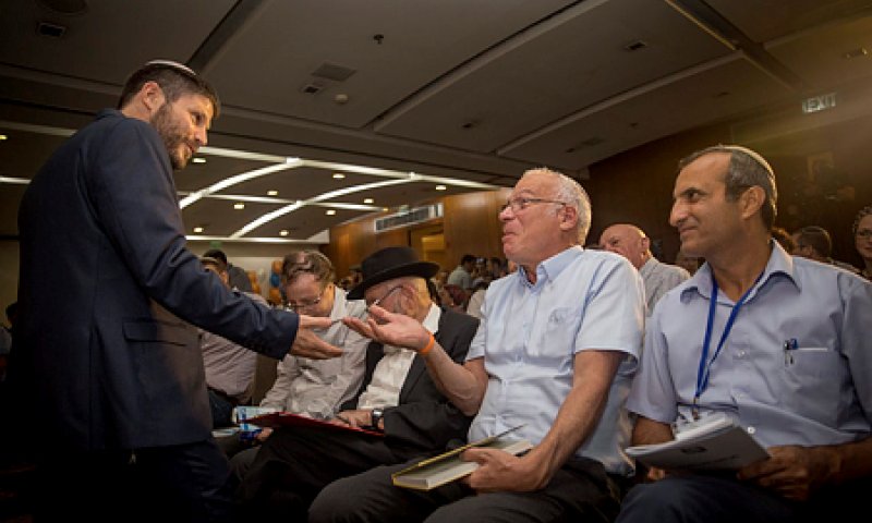 דרמה: ועדה מסדרת תקבע מי יהיה יו"ר האיחוד הלאומי