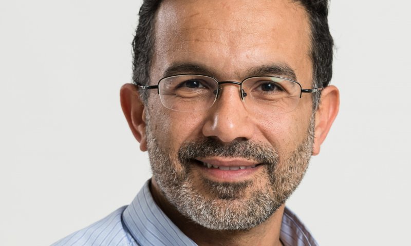 "לפרש את הרמב"ם לפי דרכו, לא להוציא אותו מדעתו"