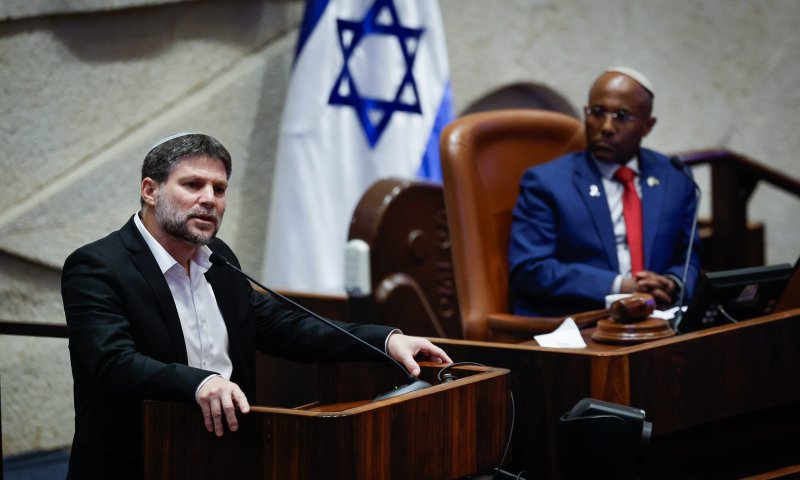 נתניהו לסמוטריץ': "אתה מכניס אצבע בעין"