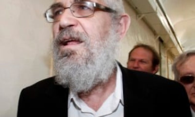 נדחה המשך משפטו של הרב מוטי אלון