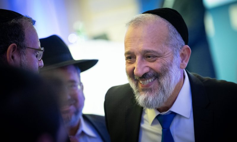 דרעי מודה ליועמ"שית: "הפריכה את הטענות נגדי"