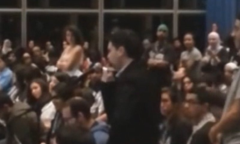 הסטודנט הדהים: "זה לא כיבוש, זו שנאת יהודים טהורה"