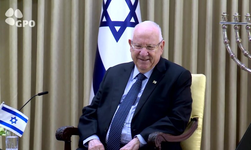 הנשיא: המדינה צריכה להציל את העסקים הקטנים