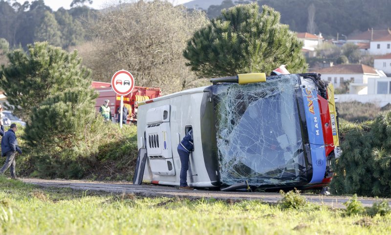 תאונה קשה בגרמניה: 5 הרוגים בהתהפכות אוטובוס