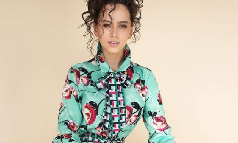 קורין גדעון עולה על הדוסית | הלוקים הצנועים הכי מוצלחים