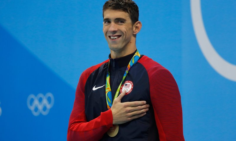 השחיין האולימפי מייקל פלפס: מבין את סימון ביילס